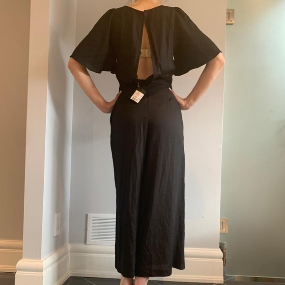 Super trendyJumpsuit - Picture 4 of 4